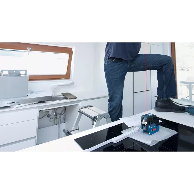 Bosch – Laser 5 points 2 lignes 30m – Classe 2 – Protection IP54 – Compact et robuste pour chantiers – Facile à utiliser - Image 2