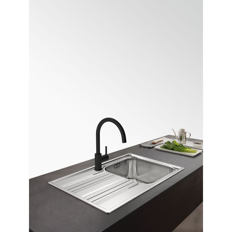 Franke – Mitigeur de cuisine noir mat col de cygne 360° – Débit 15,45 L/min – Installation facile avec flexibles 3/8" – Laiton robuste - Image 2