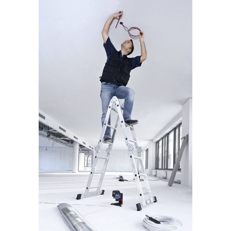 Bosch – Laser 5 points 2 lignes 30m – Classe 2 – Protection IP54 – Compact et robuste pour chantiers – Facile à utiliser - Image 6