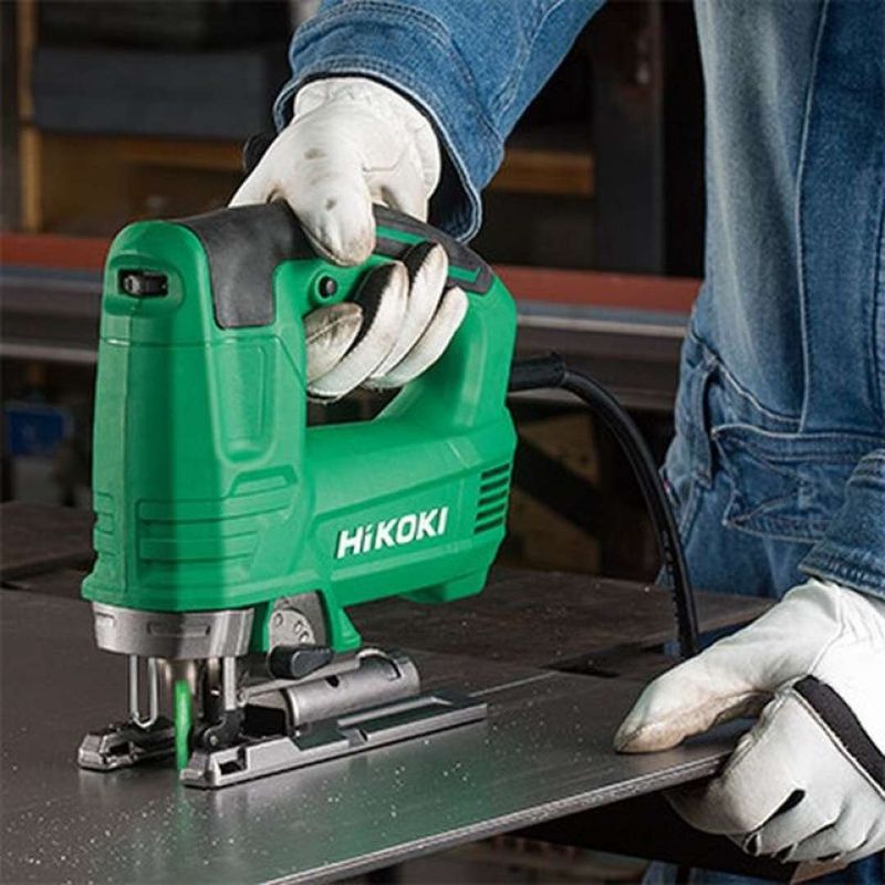 Hikoki – Scie sauteuse 90mm 705W course 26mm pour bois dur – Moteur Brushless – Poignée en D – Coffret – CJ90VST2WAZ - Image 4