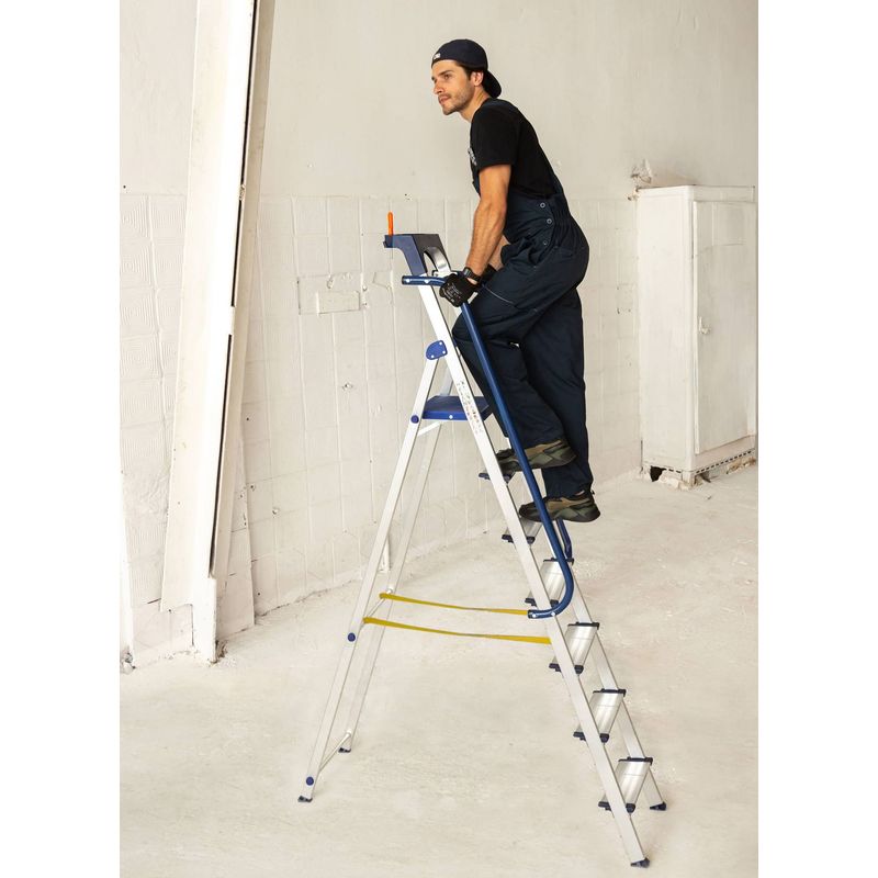 Escabeau 7 marches Secure pro, aluminium renforcé, sécurisé avec rampes, tablette porte-outils, hauteur plateforme 158cm, charge 150kg Hostrom Plate - Image 2