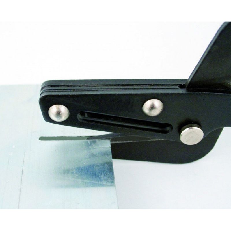 Edma – Grignoteuse à oblong électroportative – Alimentation électrique – Coupe de zinc jusqu'à 0,6 mm d'épaisseur – SKU 133055 - Image 2
